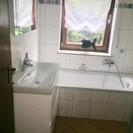 Apartment Stillvoll Wohnen Mit Fahrradweg Zum Festspielhaus
